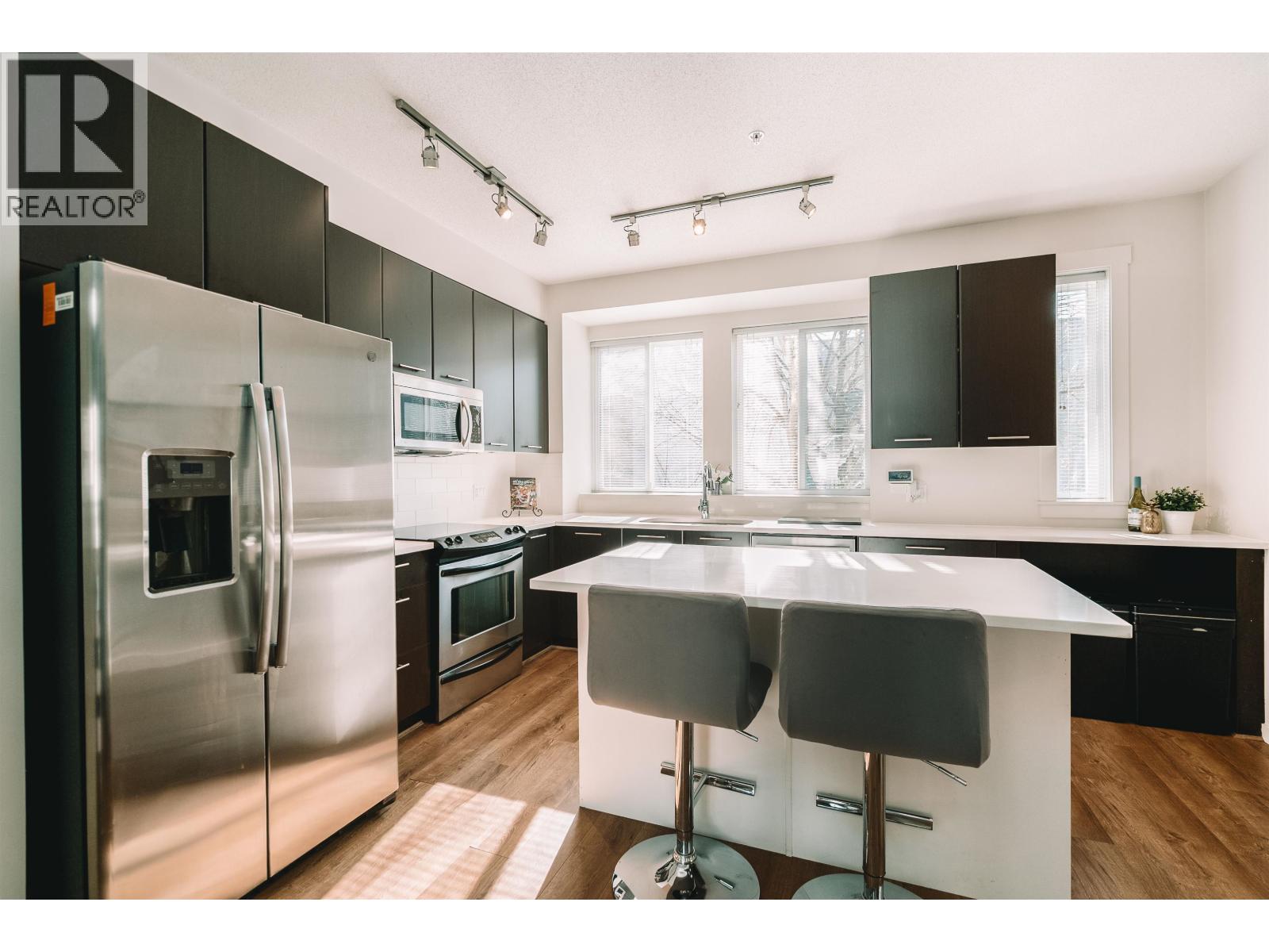 136 2418 AVON PLACE, Port Coquitlam