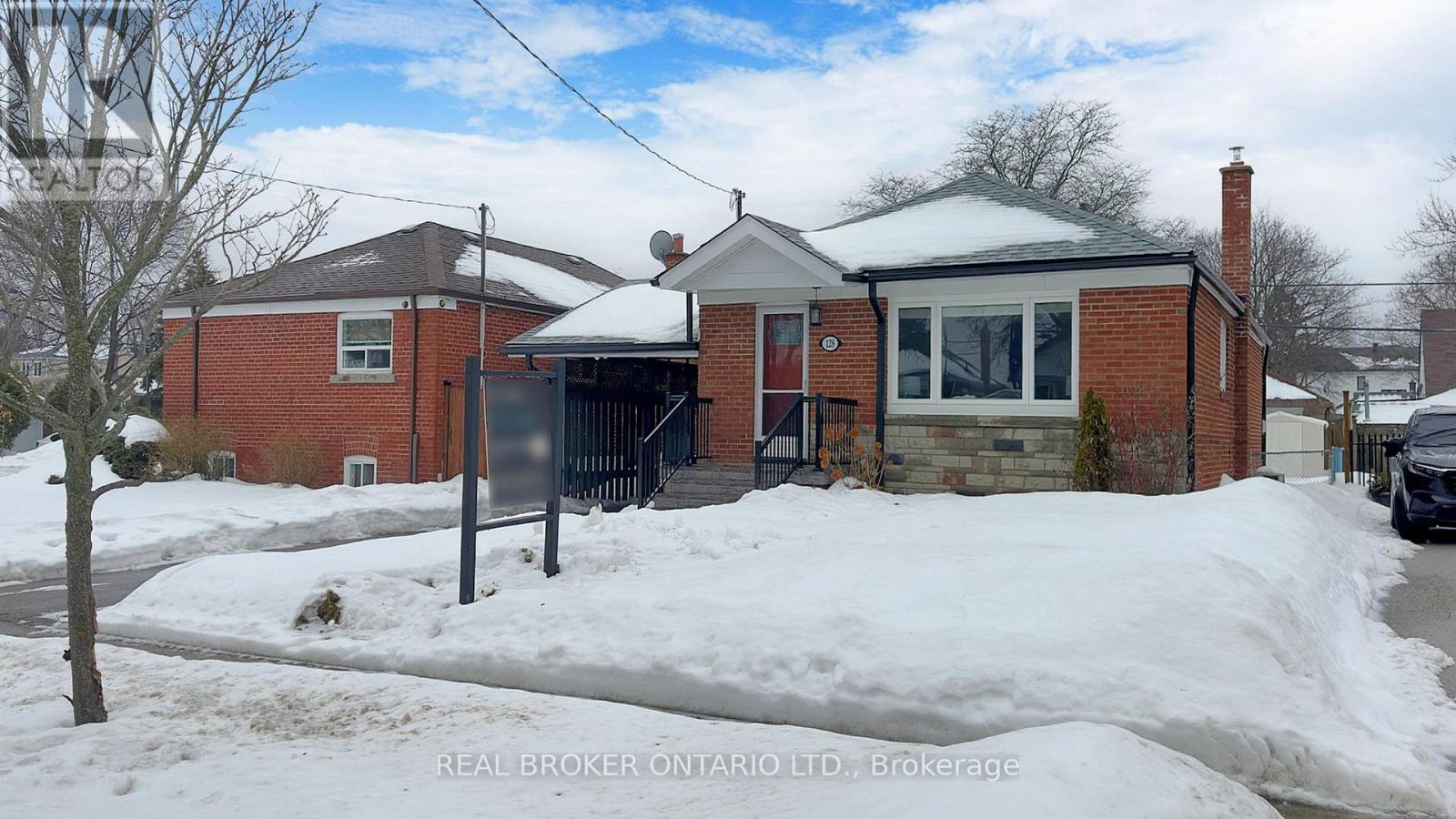 128 CANLISH ROAD - Photo 2 of 37, Toronto (Dorset Park), Ontario