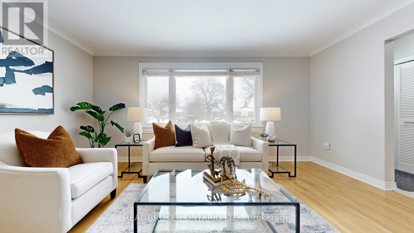 128 CANLISH ROAD - Photo 4 of 37, Toronto (Dorset Park), Ontario