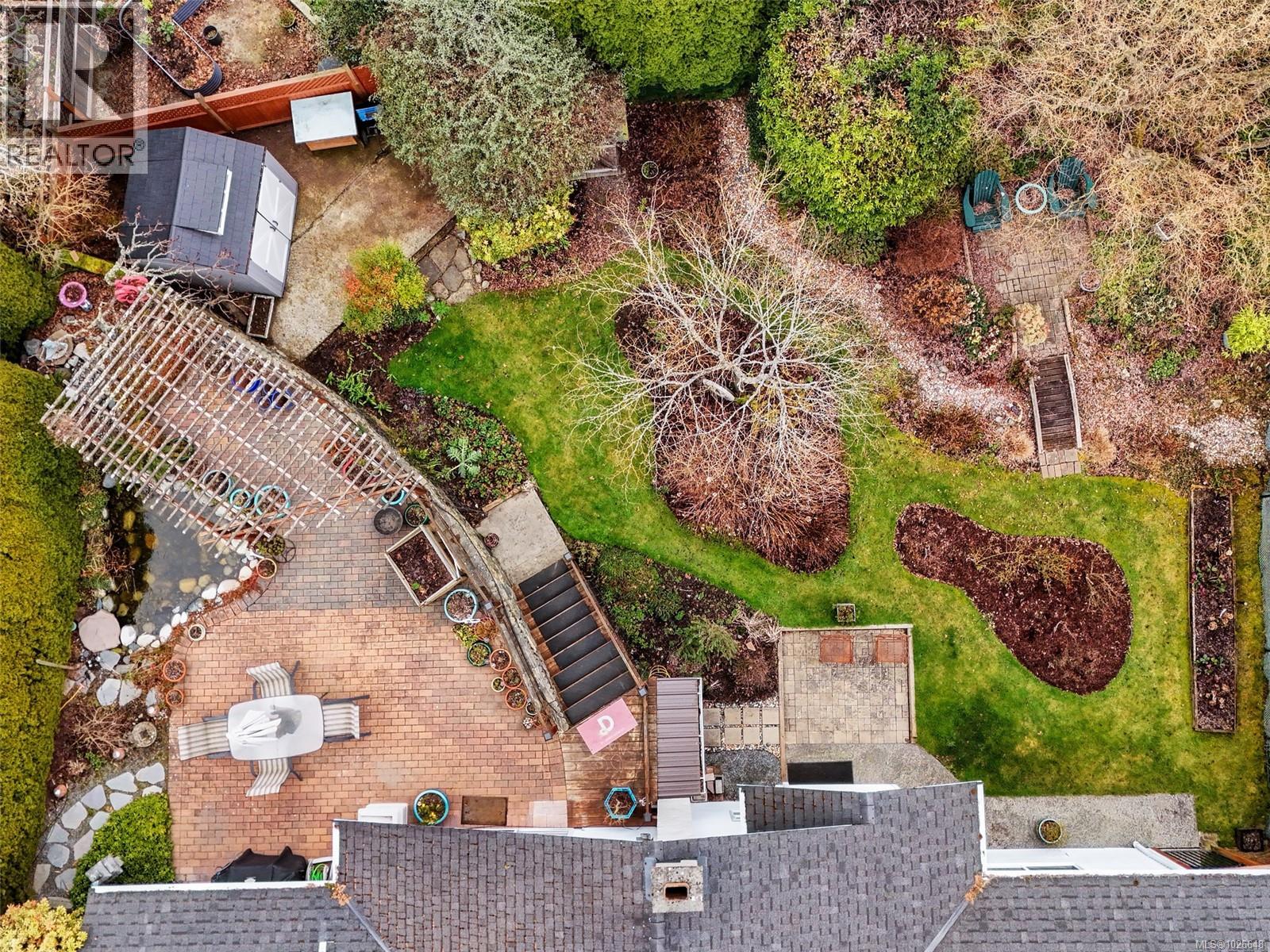  4010 Hollyridge Place, Saanich