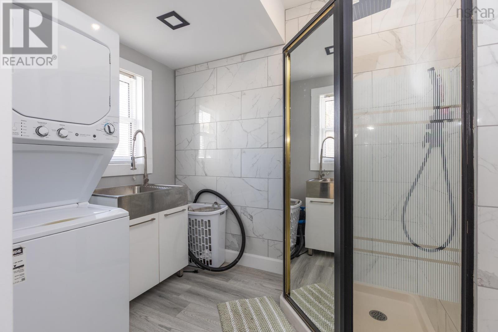 Property 23 of 38 of 3401 Main Shore Road