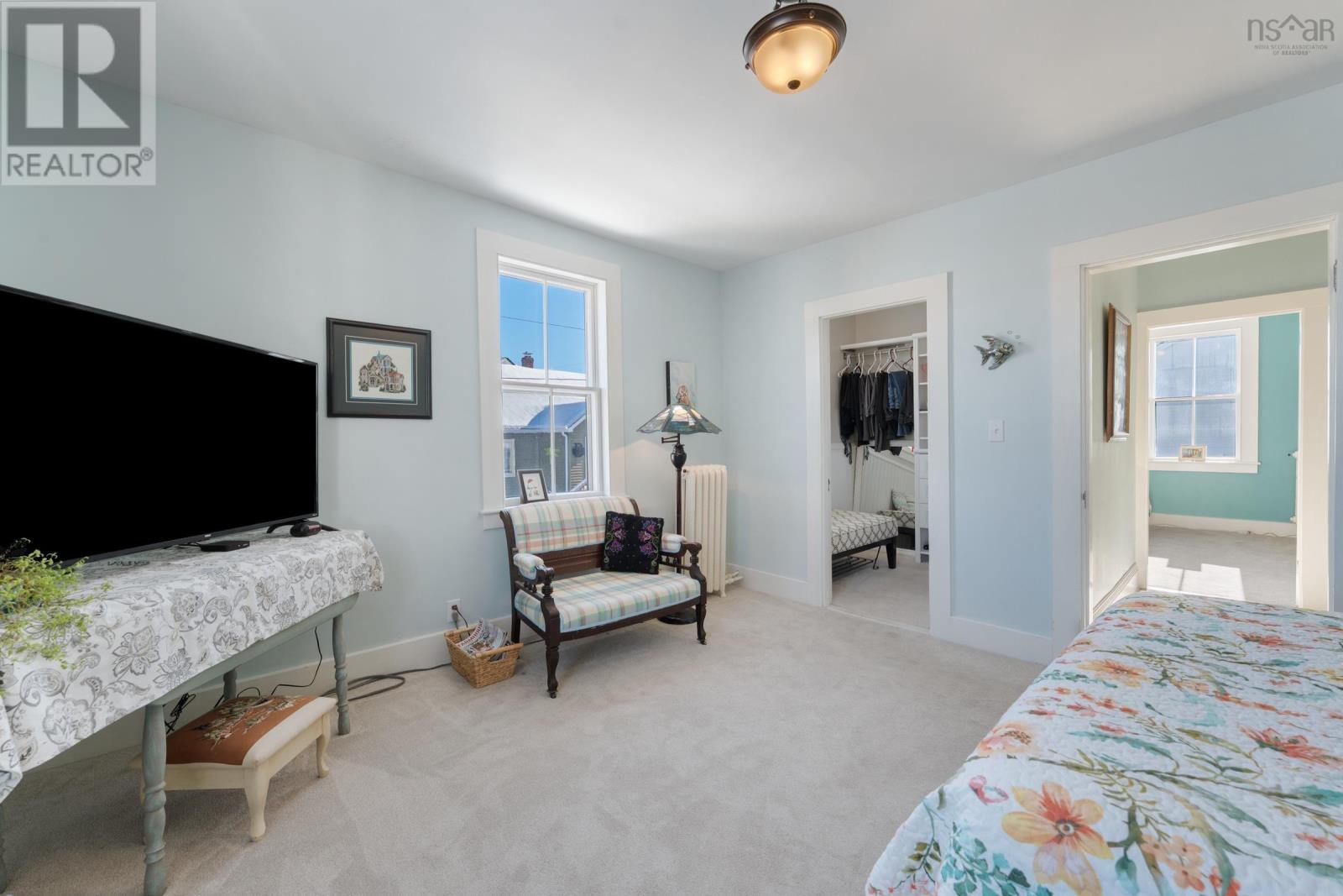 Property 35 of 44 of 37 St James Street