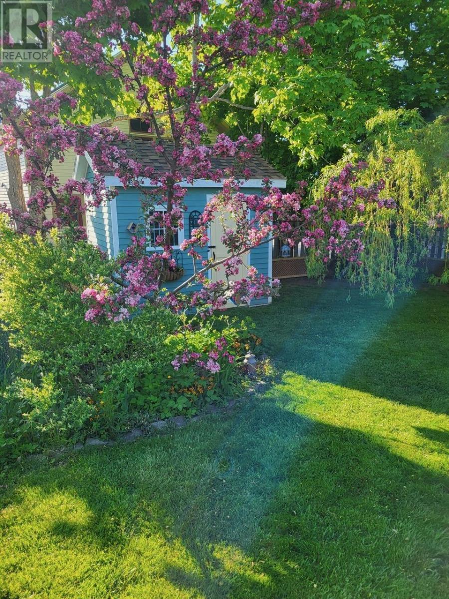 Property 43 of 44 of 37 St James Street