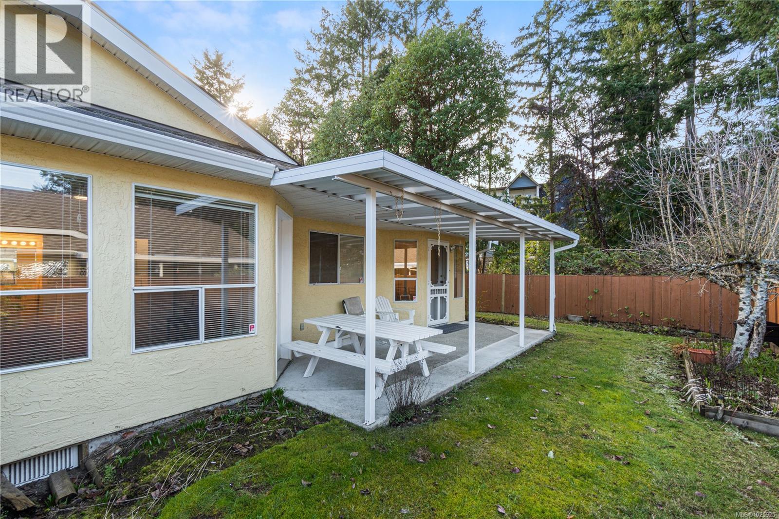 12 4750 Uplands Dr, Nanaimo