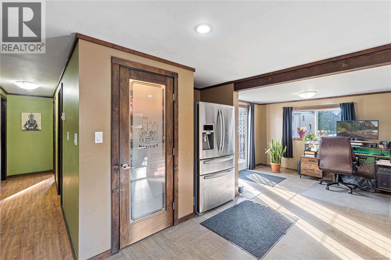 1143 BELLEVUE RD - 25