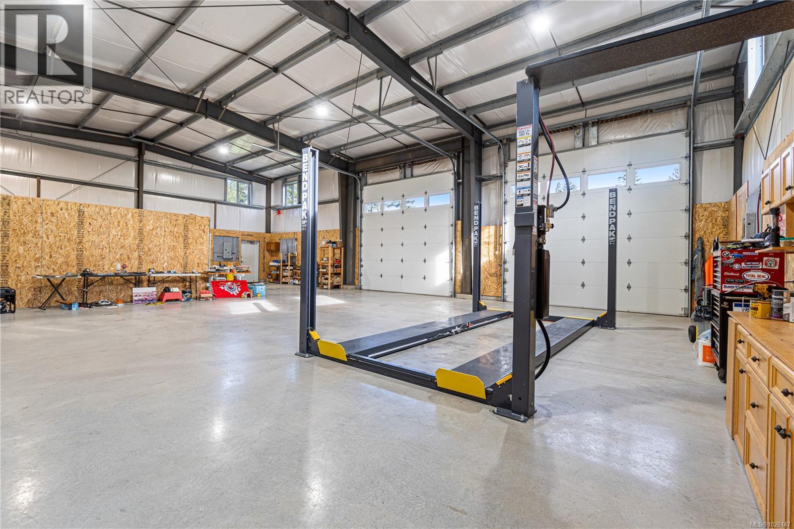 1143 BELLEVUE RD - 53