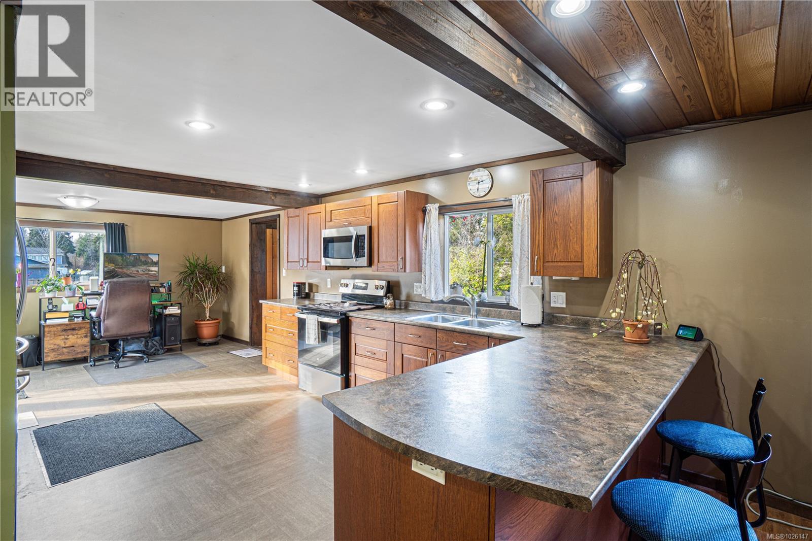 1143 BELLEVUE RD - 29