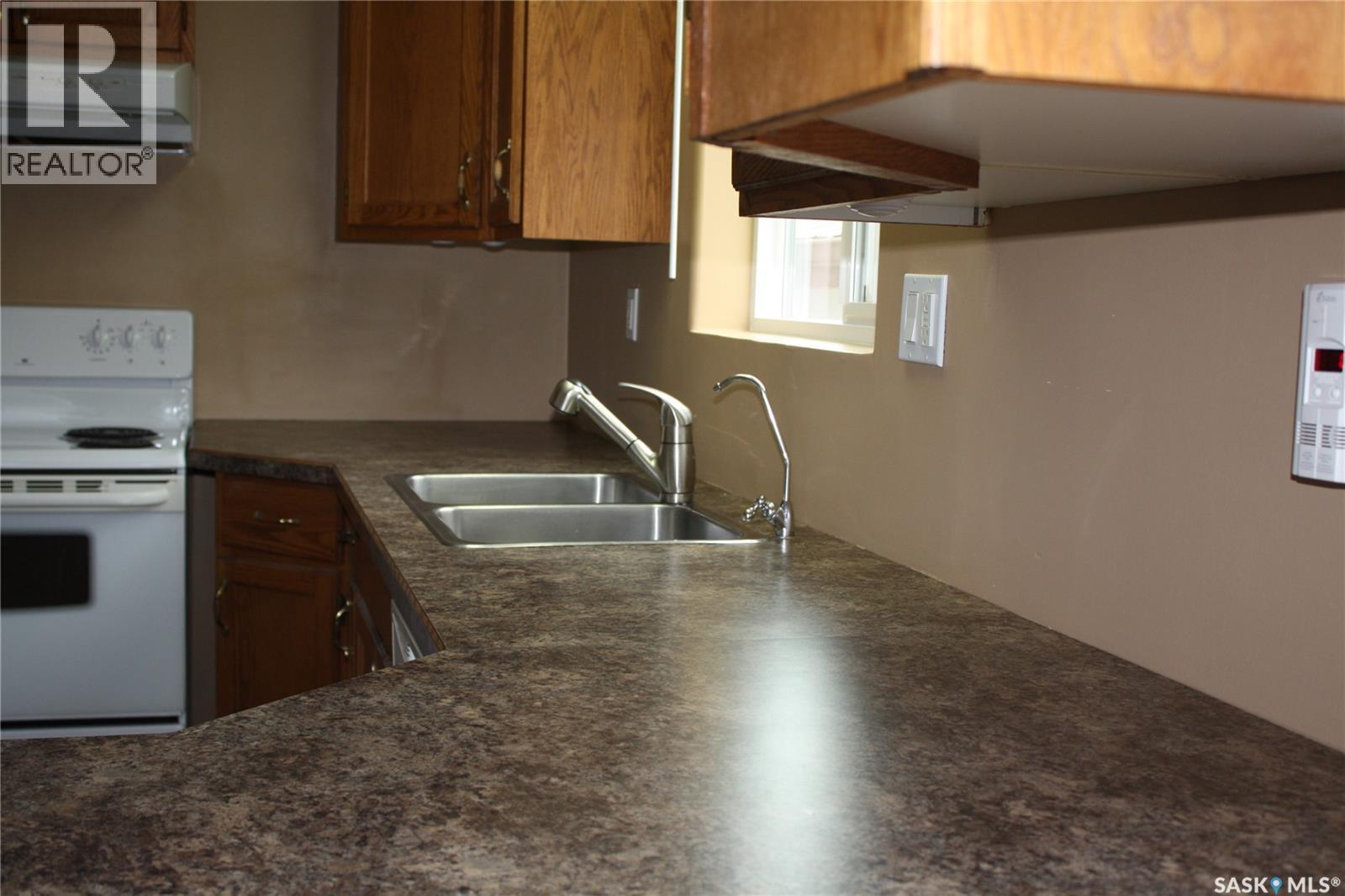 Warkentin Acreage — photo 10