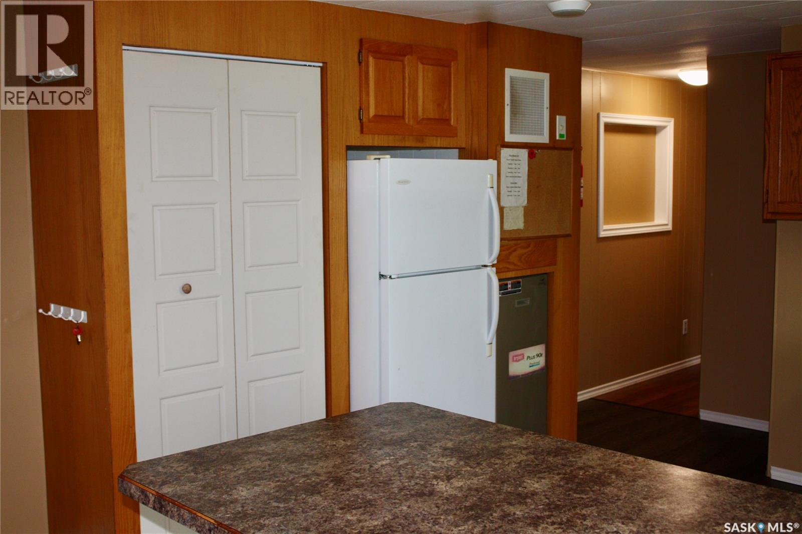 Warkentin Acreage — photo 11