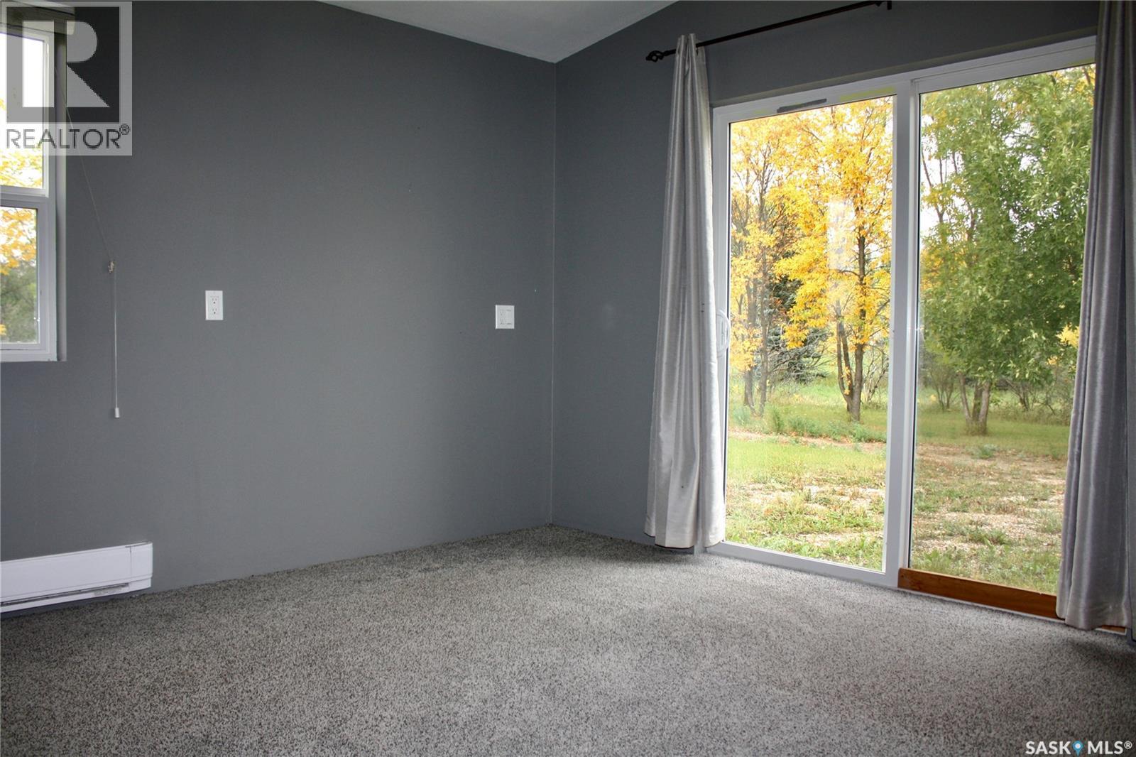 Warkentin Acreage — photo 13