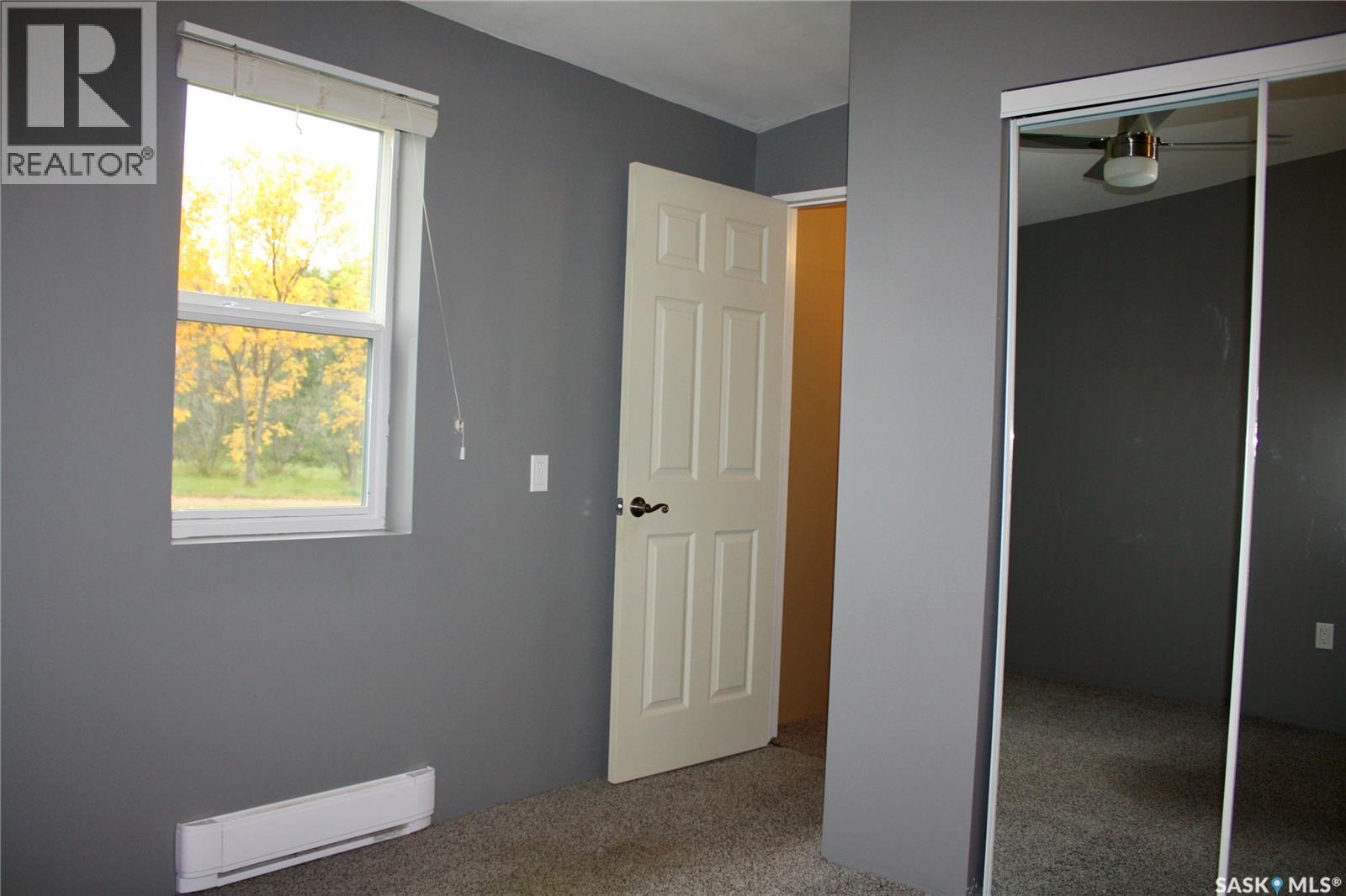 Warkentin Acreage — photo 17