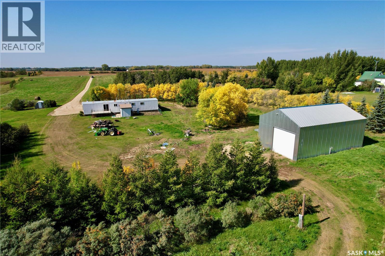 Warkentin Acreage — photo 46