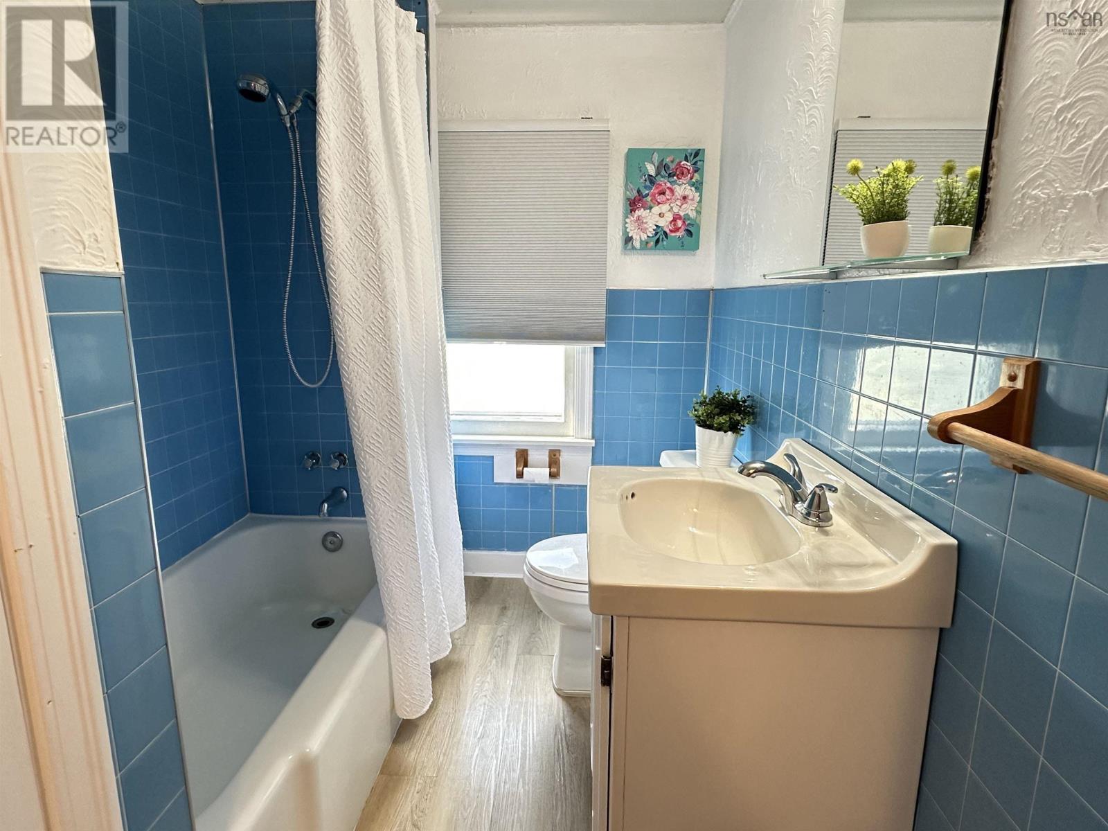 Property 28 of 47 of 344 Highway 224