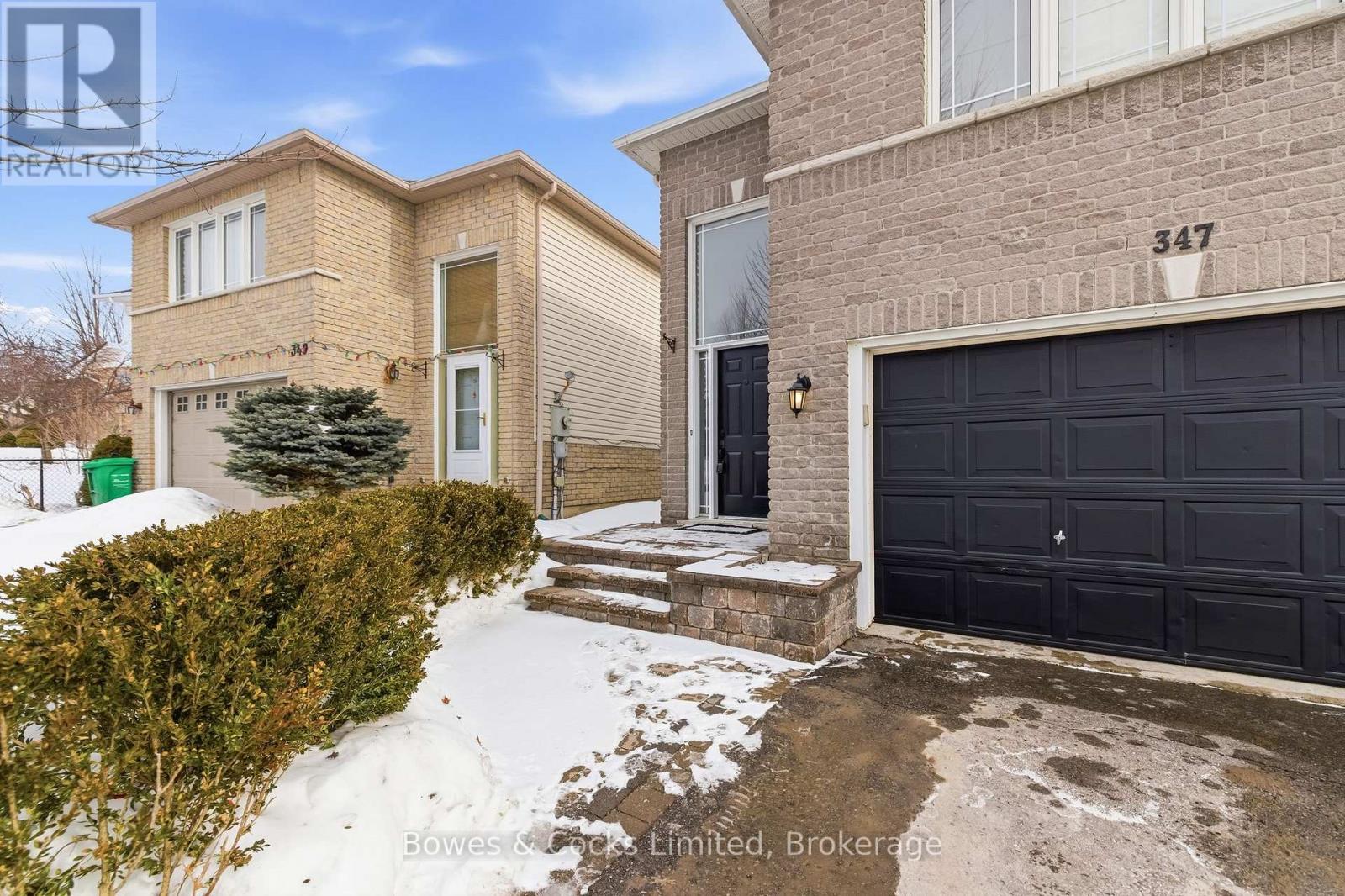 347 MIDDLEFIELD ROAD - Photo 4 of 50, Peterborough (Ashburnham Ward 4), Ontario