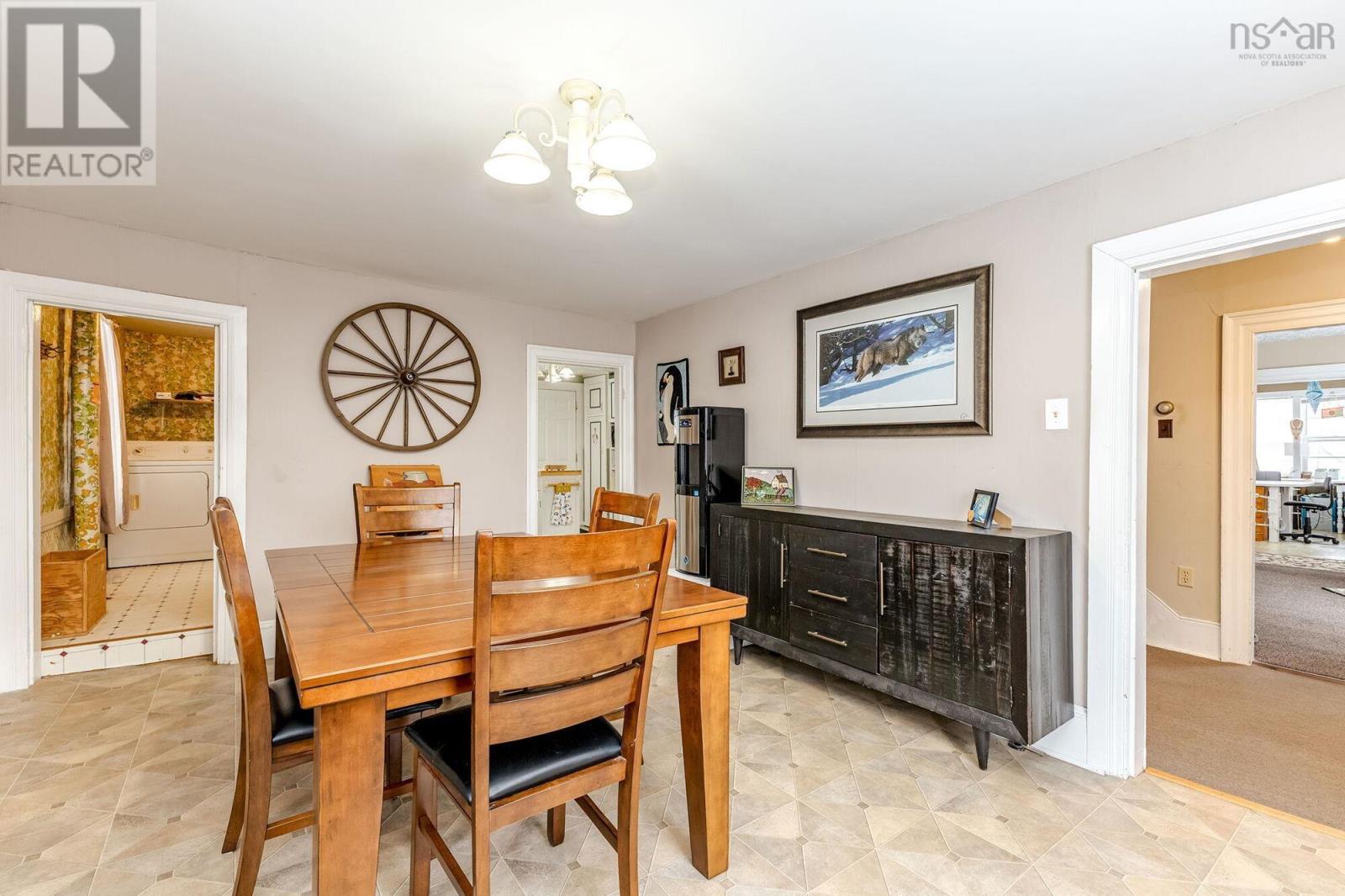 Property 9 of 37 of 1097 Highway 376