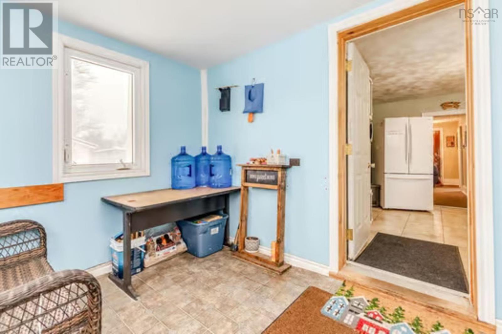 Property 5 of 37 of 1097 Highway 376