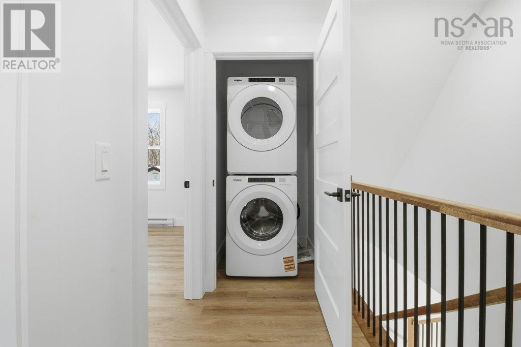 Property 25 of 48 of 8 Five Rivers Drive