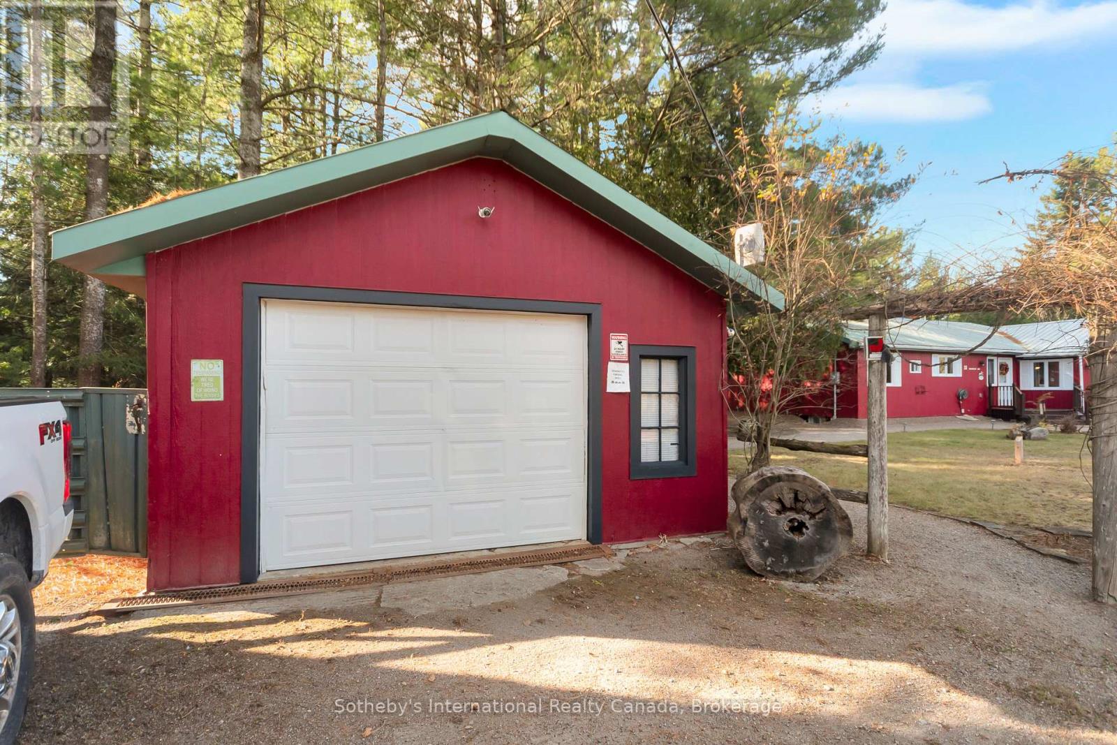 21 SPARROW ROAD - 35