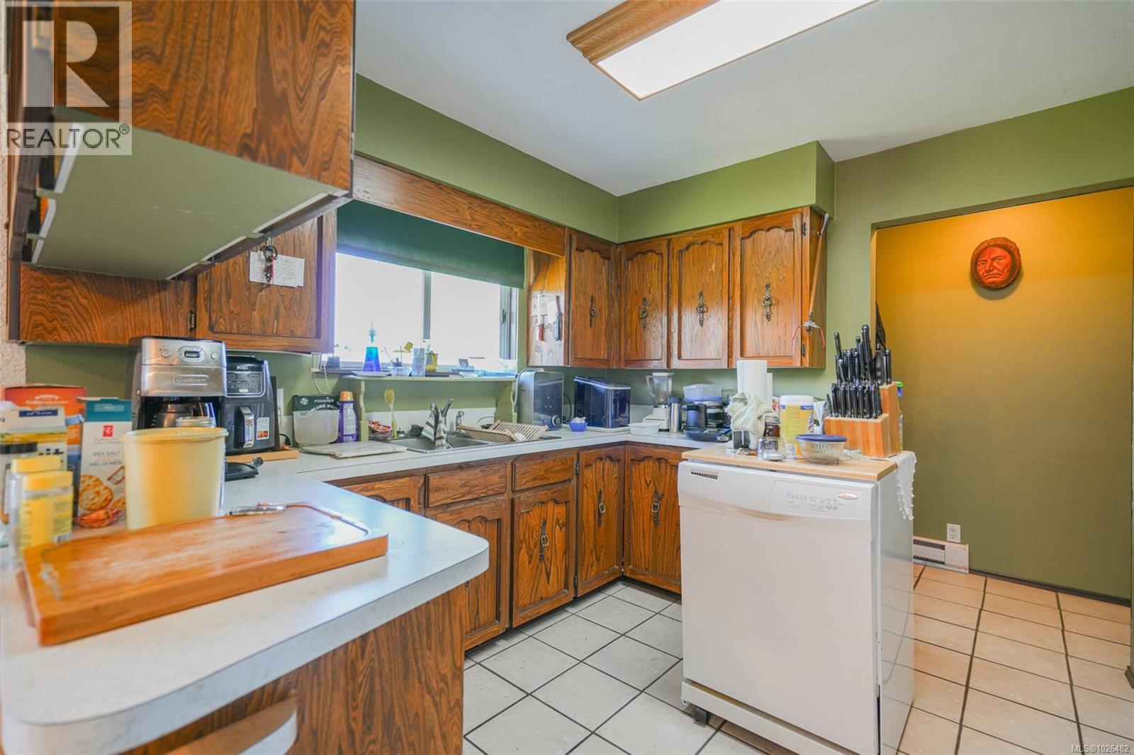 6550 Walker Rd, Port Alberni