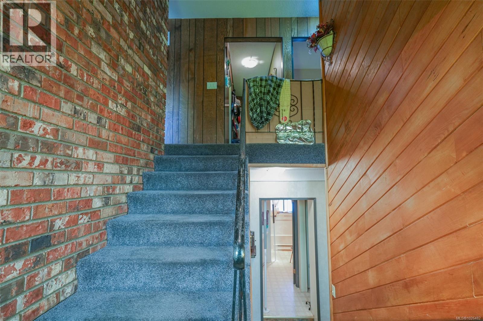 6550 Walker Rd - 3
