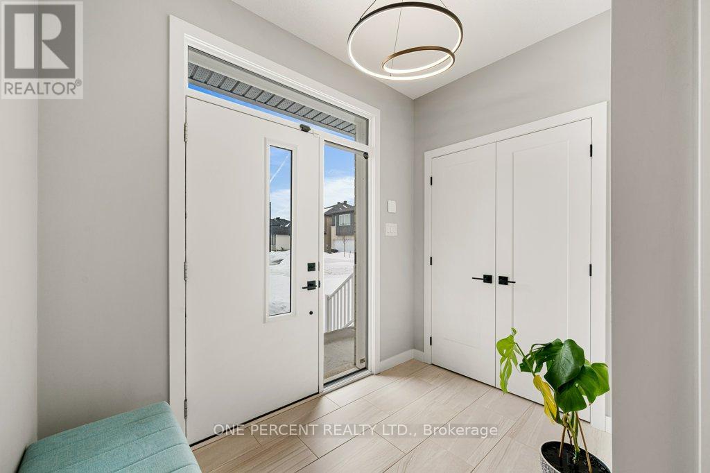 26 STANZEL DRIVE - Photo 2 of 43, Carleton Place, Ontario