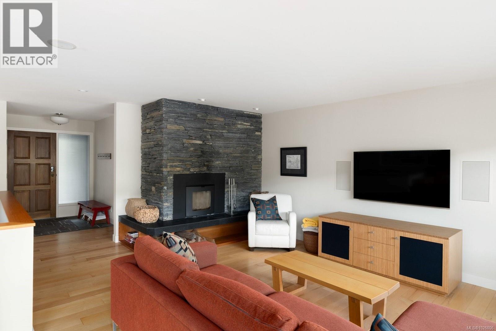  1655 West Shawnigan Lake Road, Shawnigan Lake