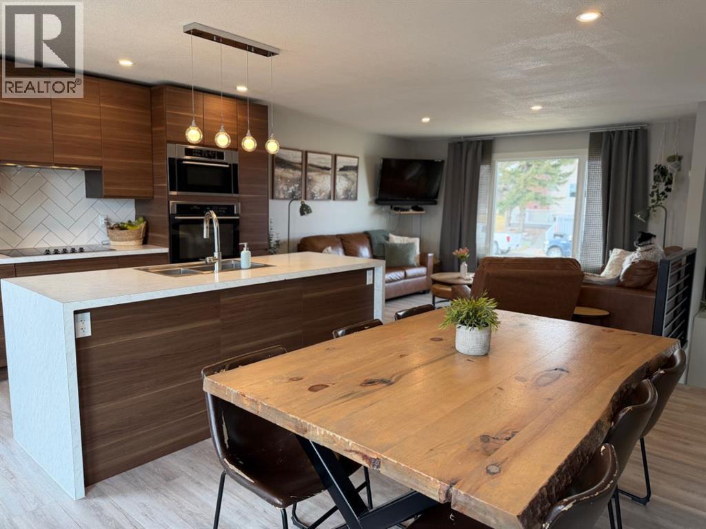 2106 7 ave - Photo 3 of 35, Fort Macleod, Alberta