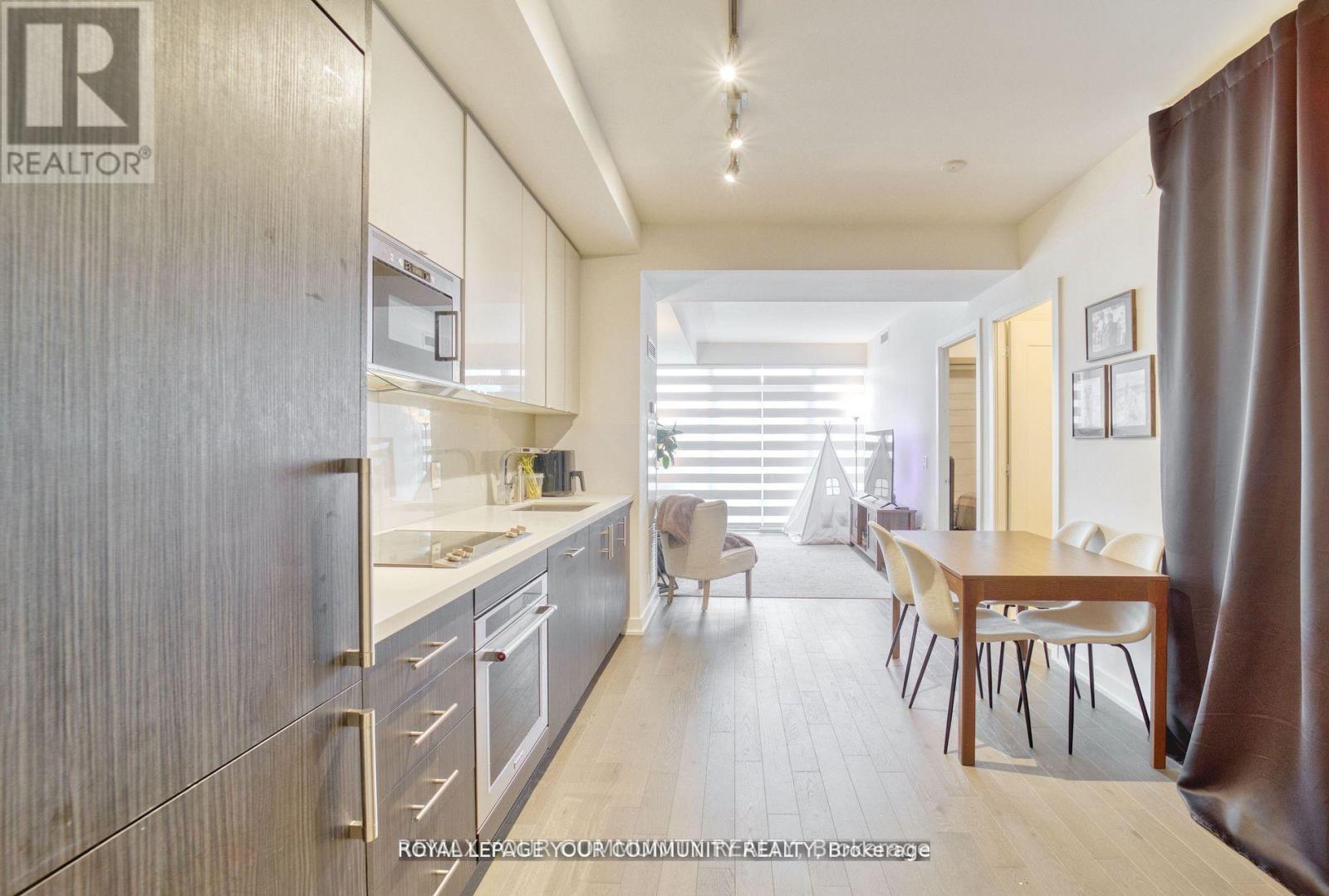 #1711 330 RICHMOND STREET W - 3