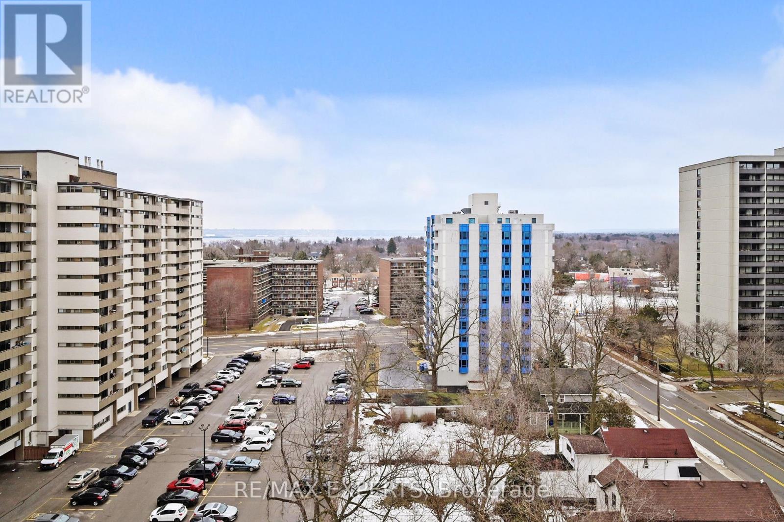 #1007 500 BROCK AVENUE - 31