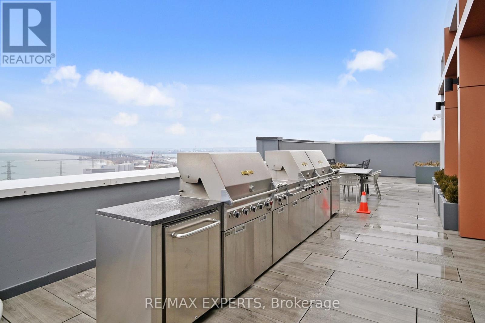 #1007 500 BROCK AVENUE - 46