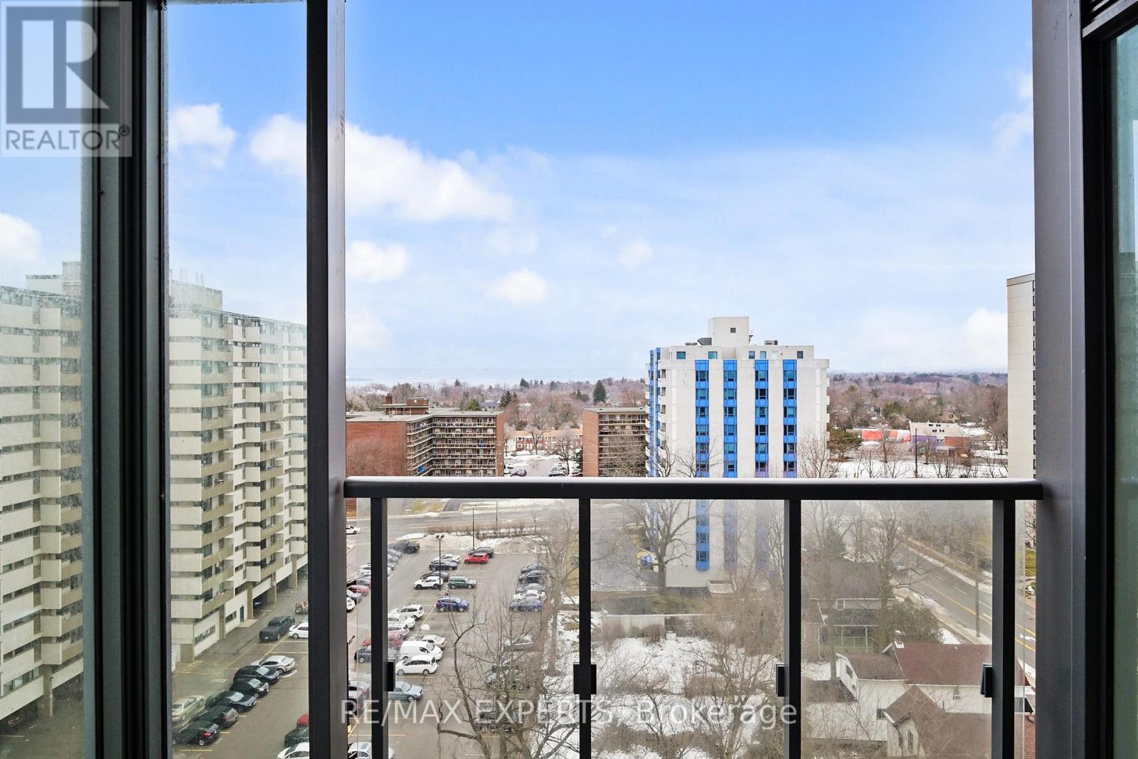 #1007 500 BROCK AVENUE - 50