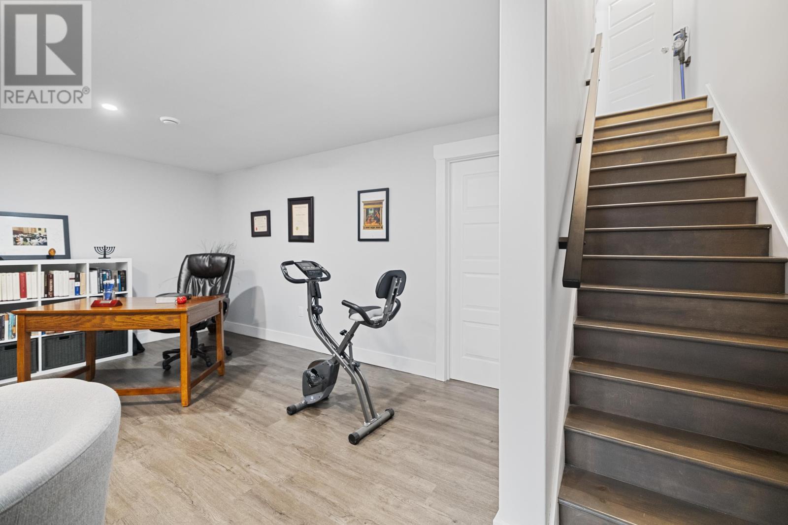 84 ENDERIS LANE - 35