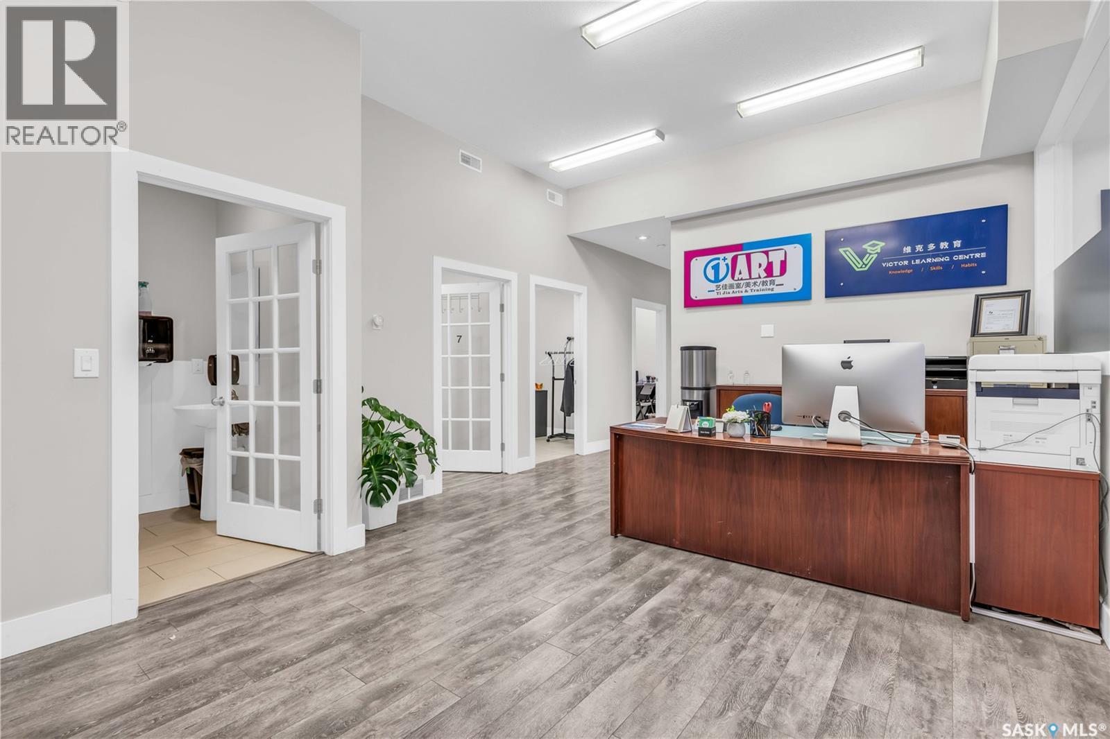 208 419 Willowgrove SQUARE - photo 4