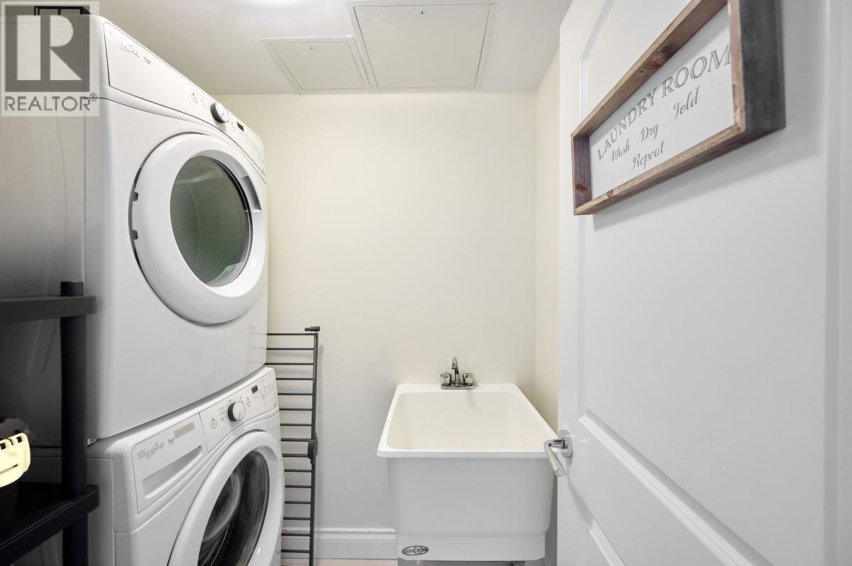 401 199 VICTORY SHIP WAY, North Vancouver