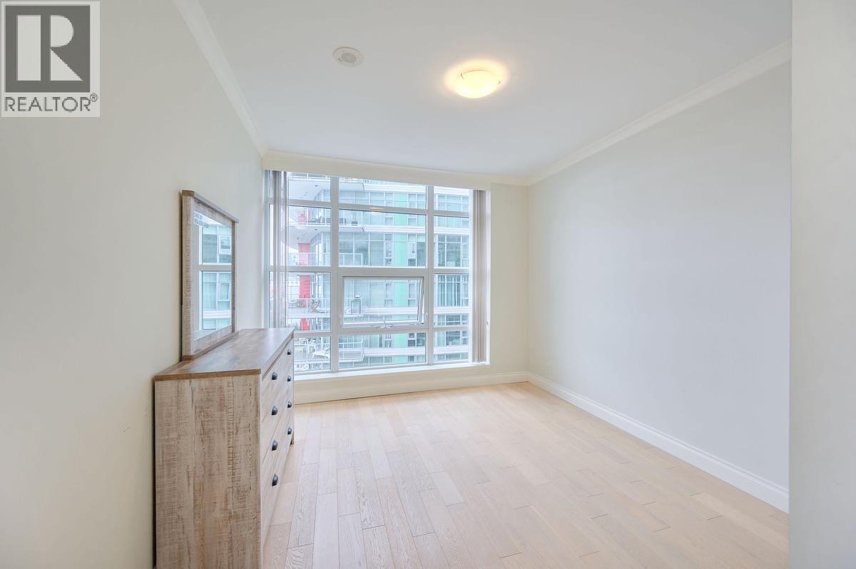 401 199 VICTORY SHIP WAY, North Vancouver