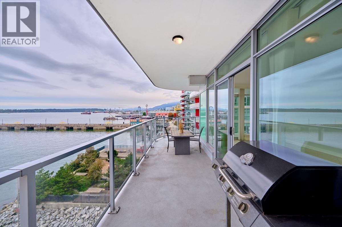 401 199 VICTORY SHIP WAY, North Vancouver