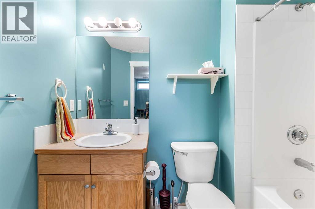 
          100 Carriage Lane Place
            <br/>
            <span>Carstairs</span>
            , 
            <span>AB</span>
             <span>T0M0N0</span>
         - Photo 14