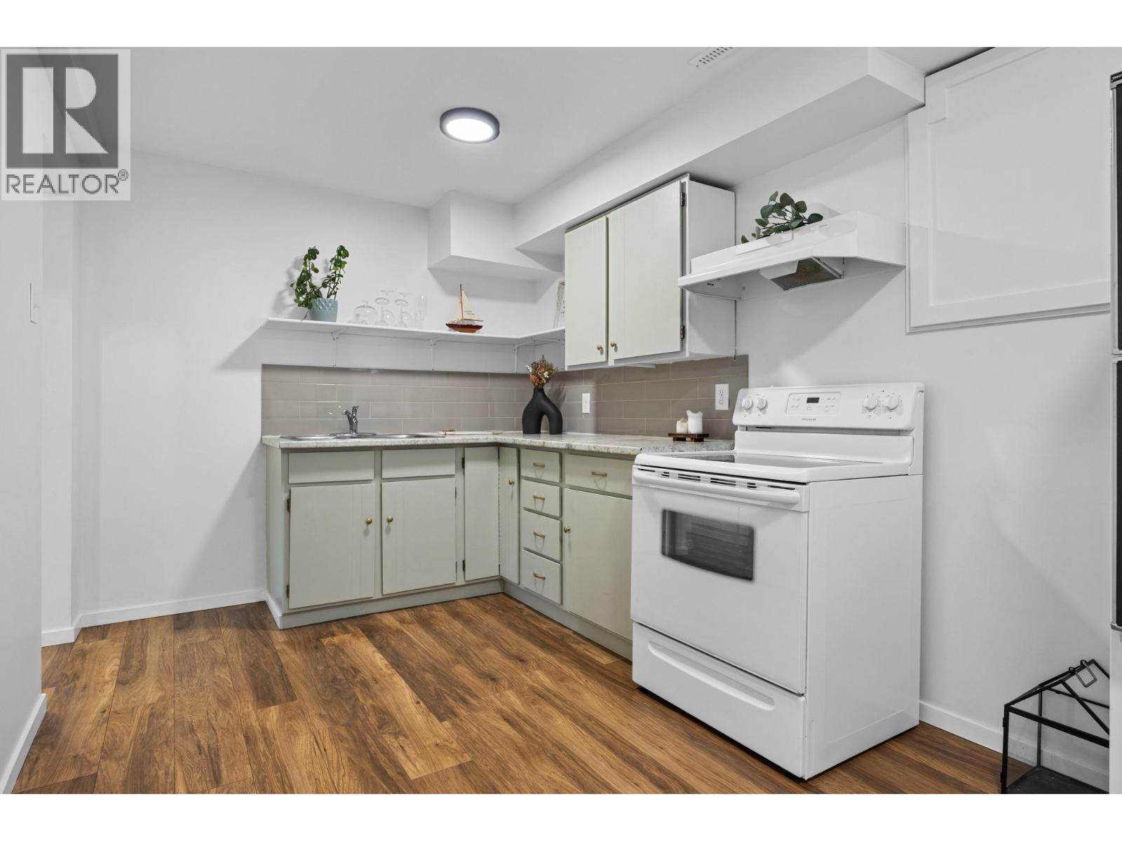 3417 39 Avenue, Vernon