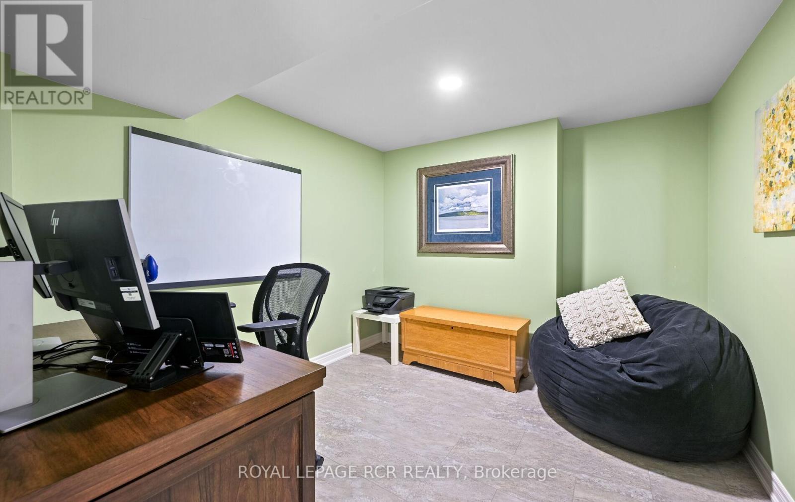 15 BANTING DRIVE,Orangeville,,