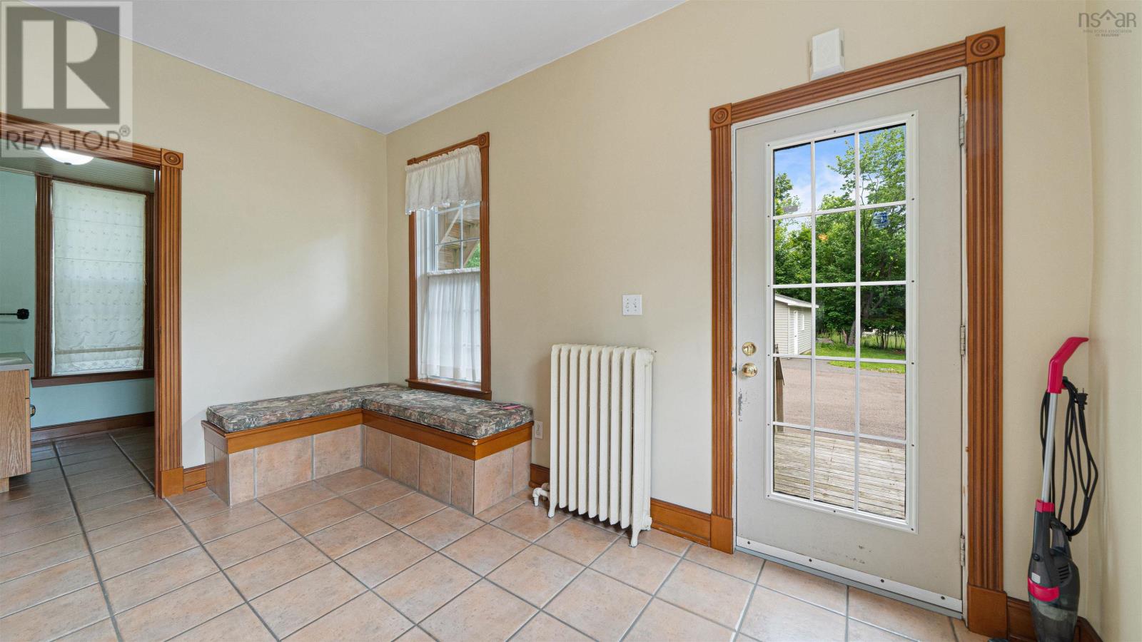 Property 14 of 42 of 79 Willow Avenue