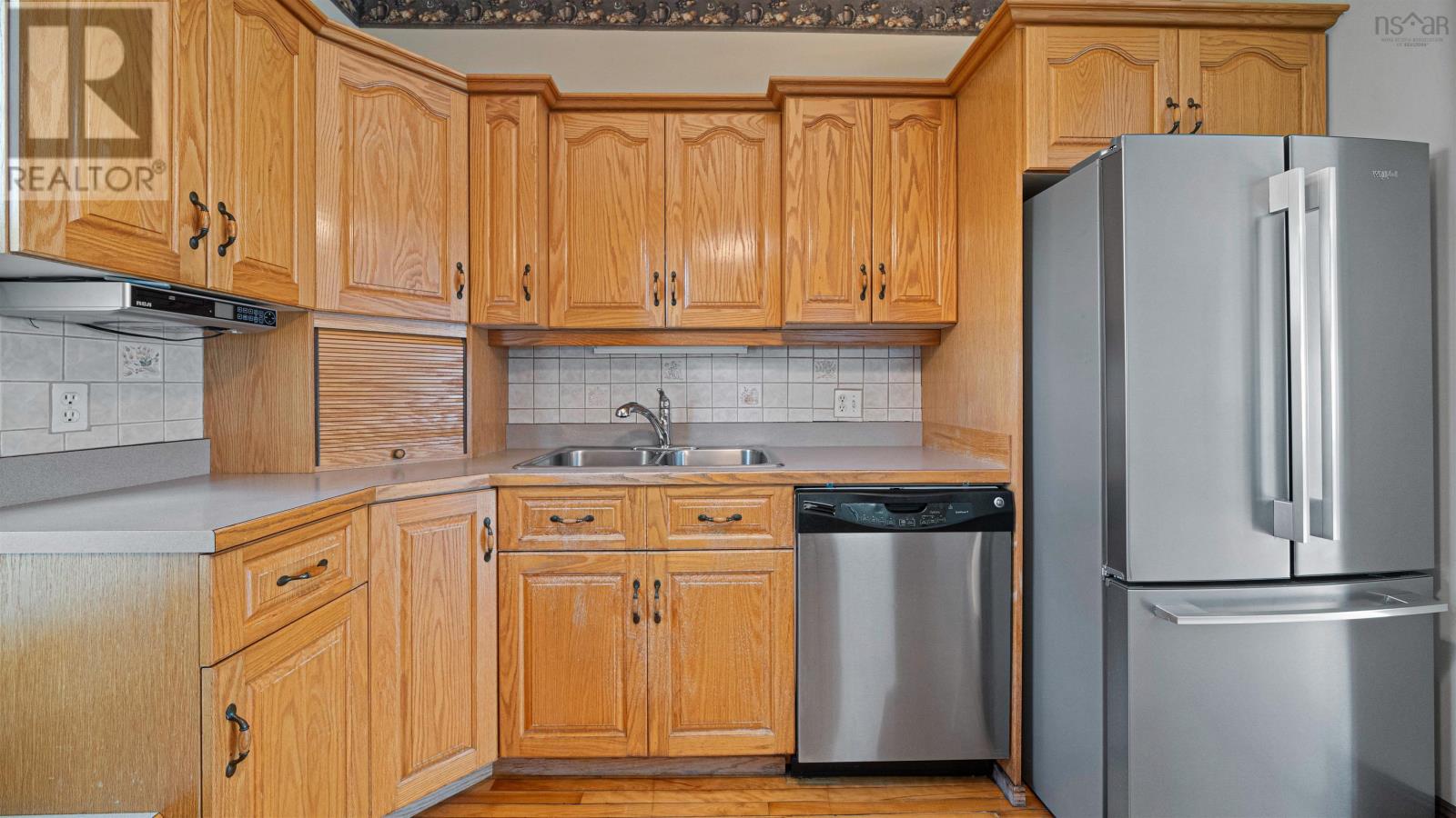 Property 13 of 42 of 79 Willow Avenue