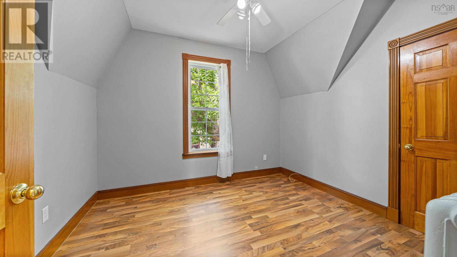 Property 22 of 42 of 79 Willow Avenue