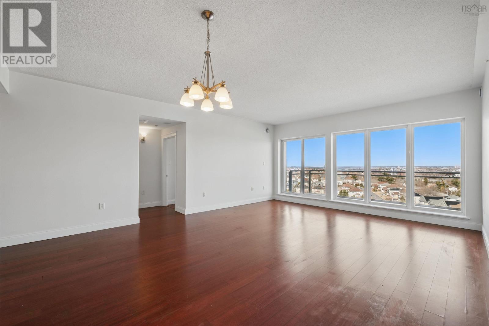 Property photo of 912 60 Walter Havill Drive