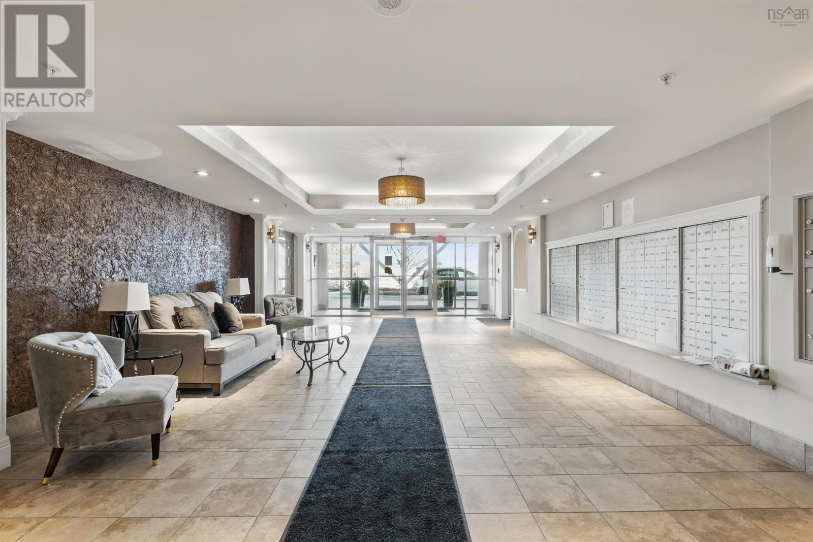 Property 30 of 32 of 912 60 Walter Havill Drive