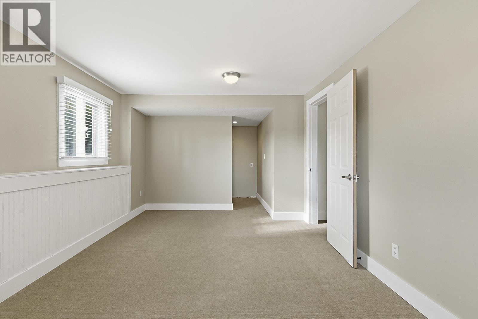  745 Cassiar Crescent, Kelowna