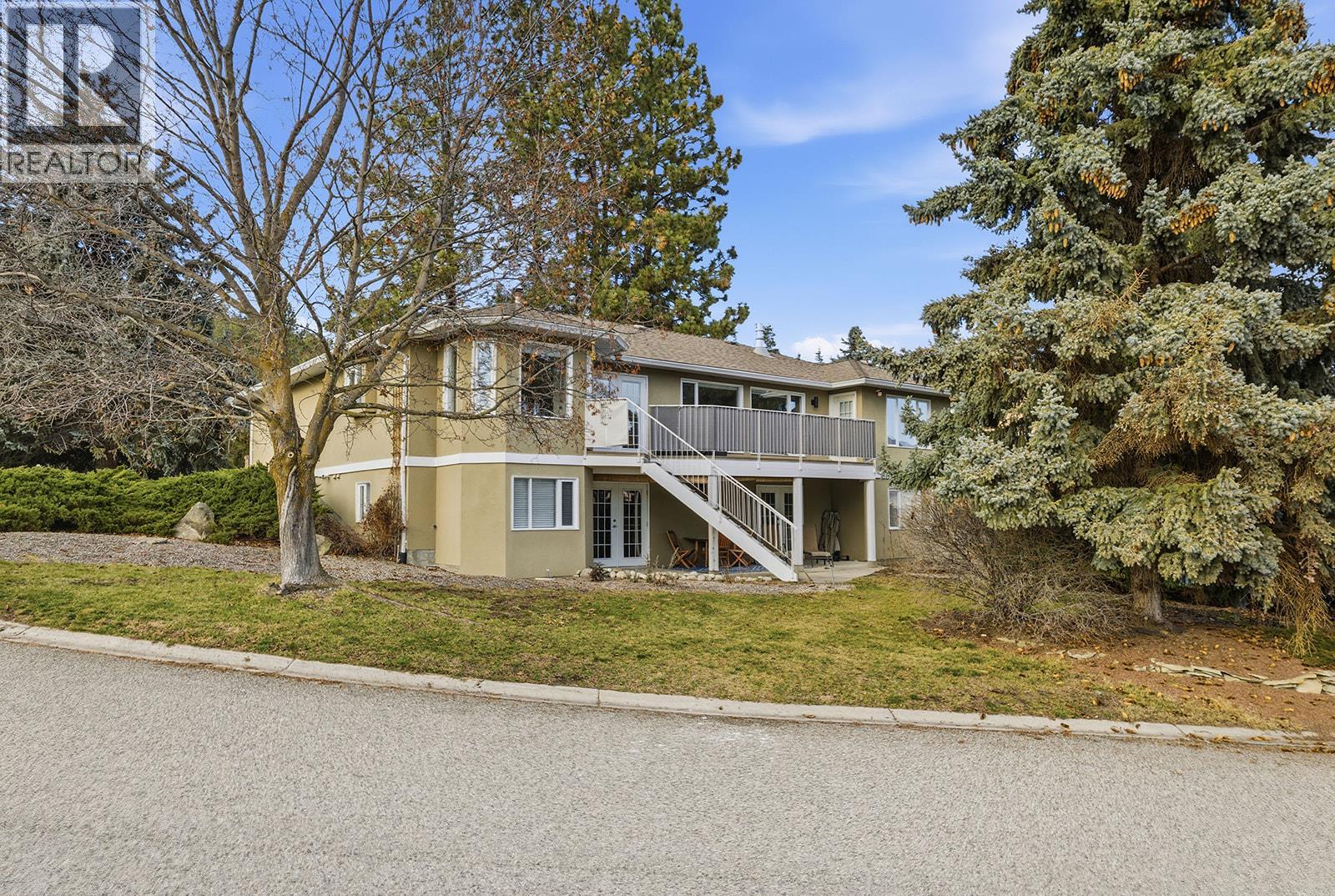  745 Cassiar Crescent, Kelowna