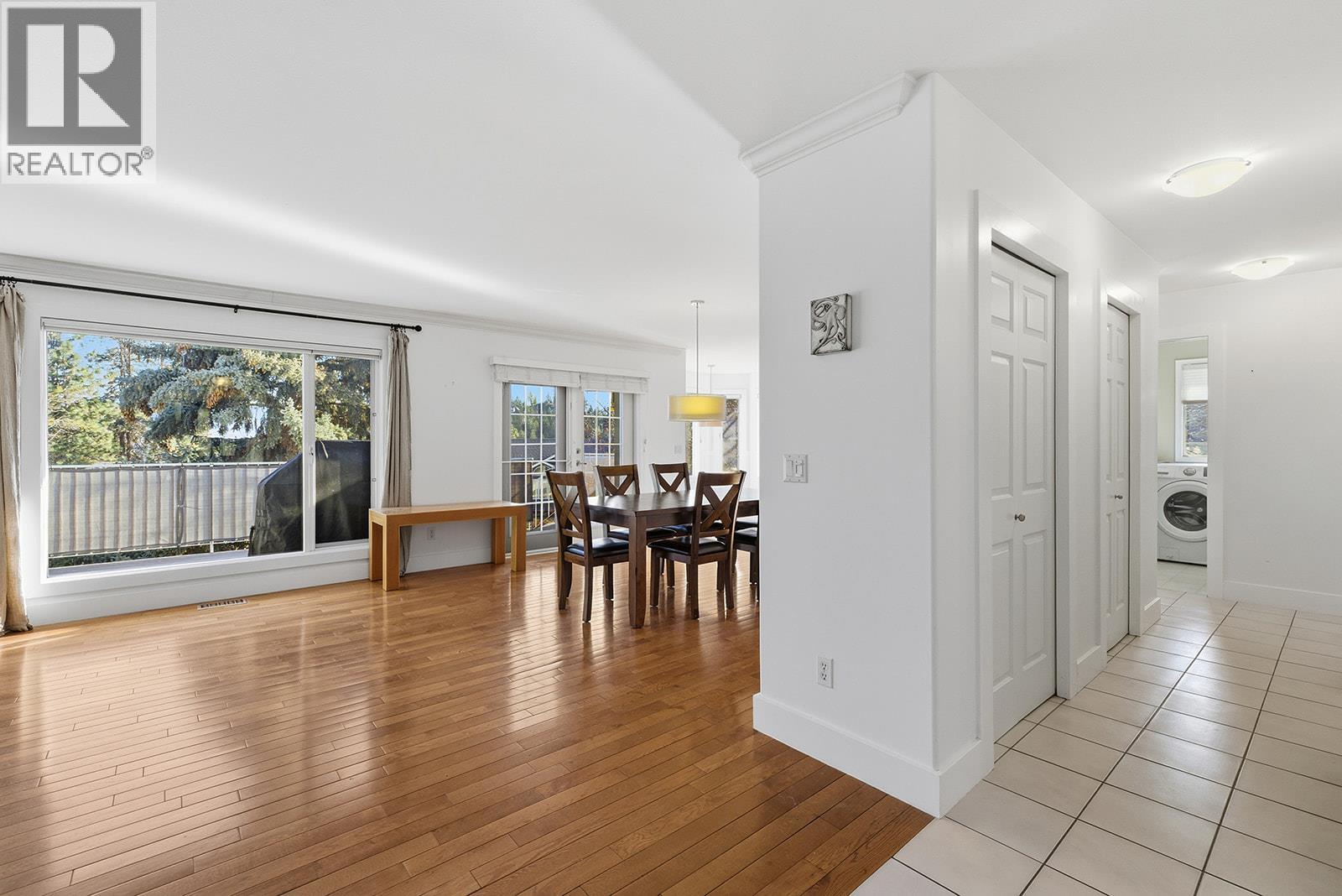  745 Cassiar Crescent, Kelowna