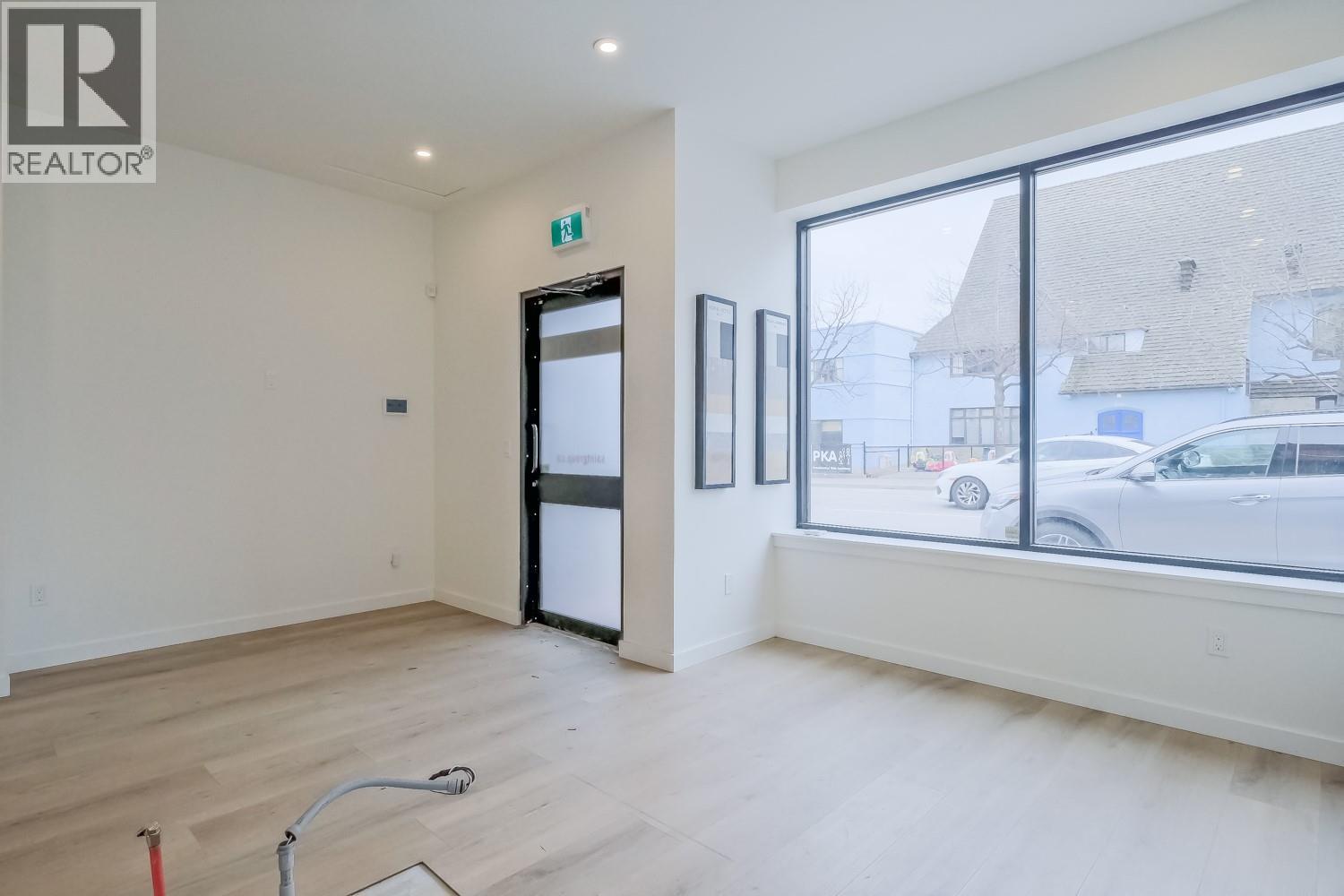 681 MAIN Street, Penticton