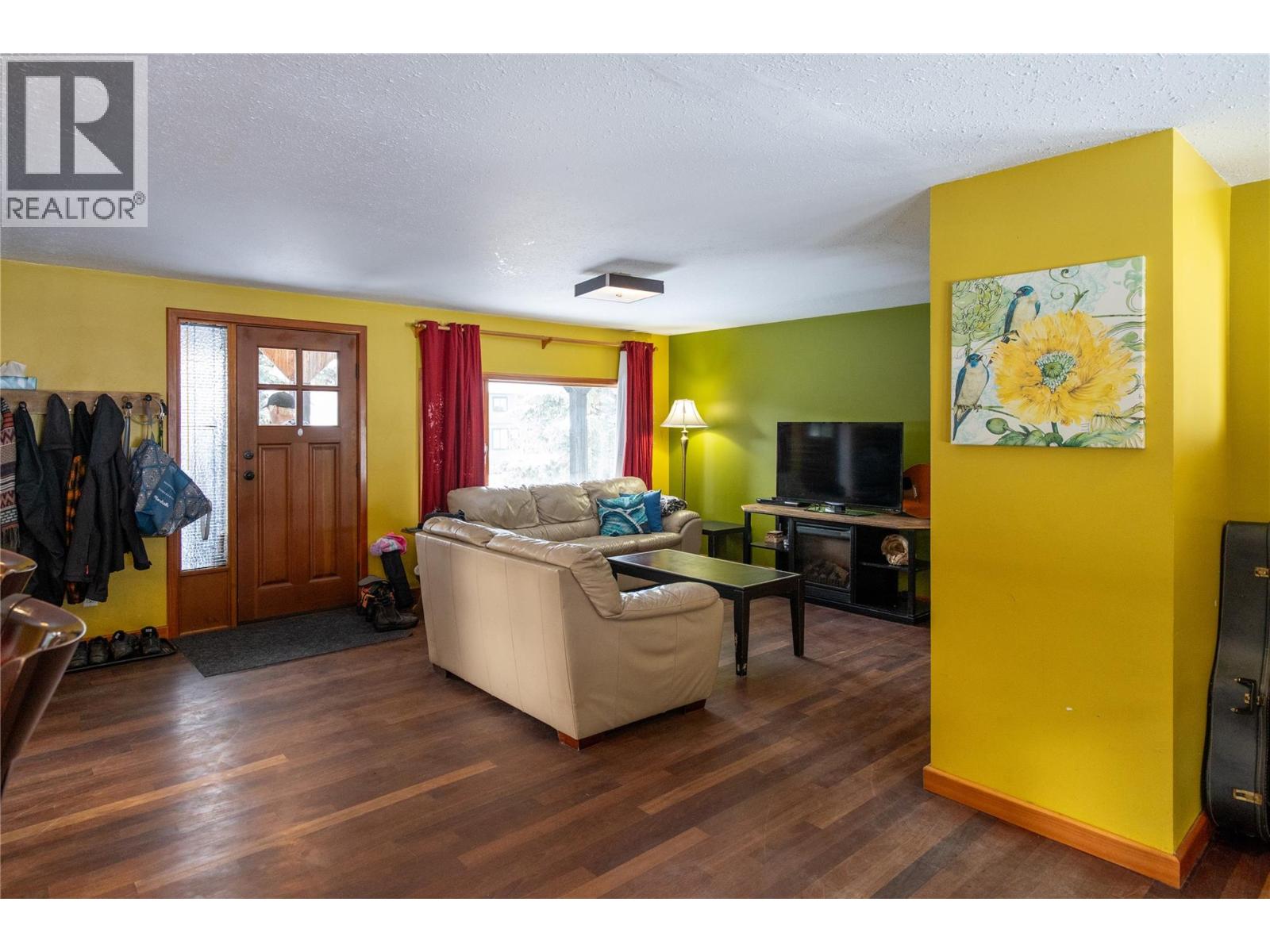 1918 Camozzi Road, Revelstoke