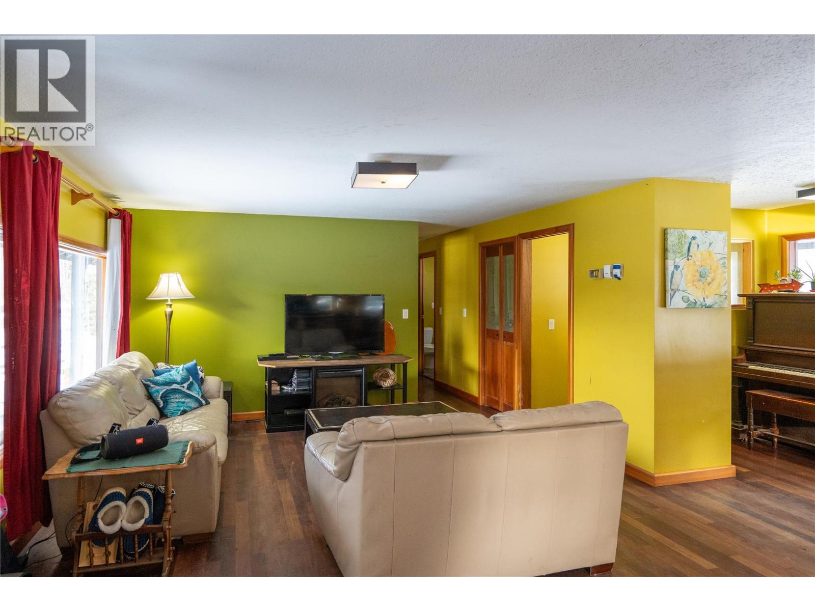 1918 Camozzi Road, Revelstoke